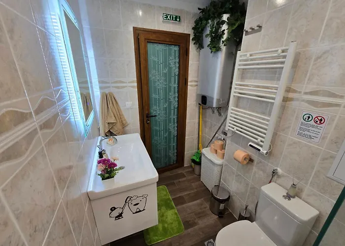 With Veranda 班斯科